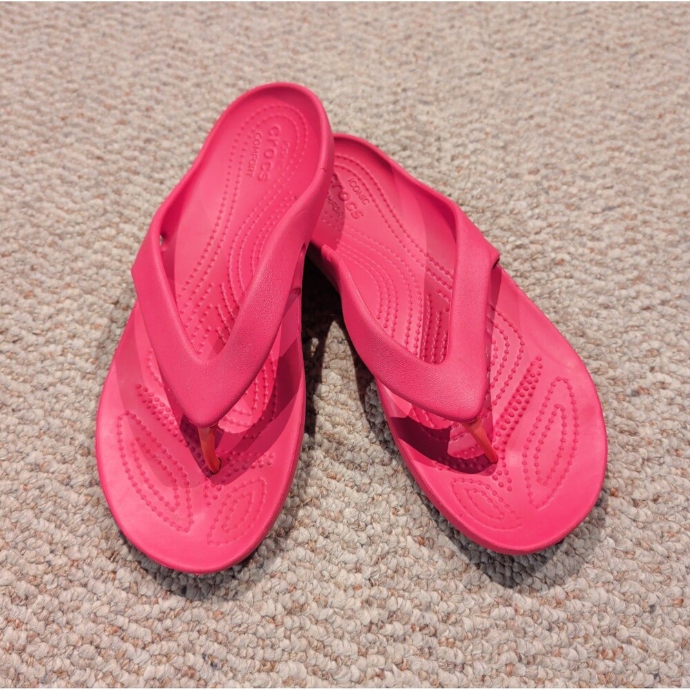 Crocs Kadee II Flip Flops Sandals Womens 8 Pink Thong Comfort Beach Pool